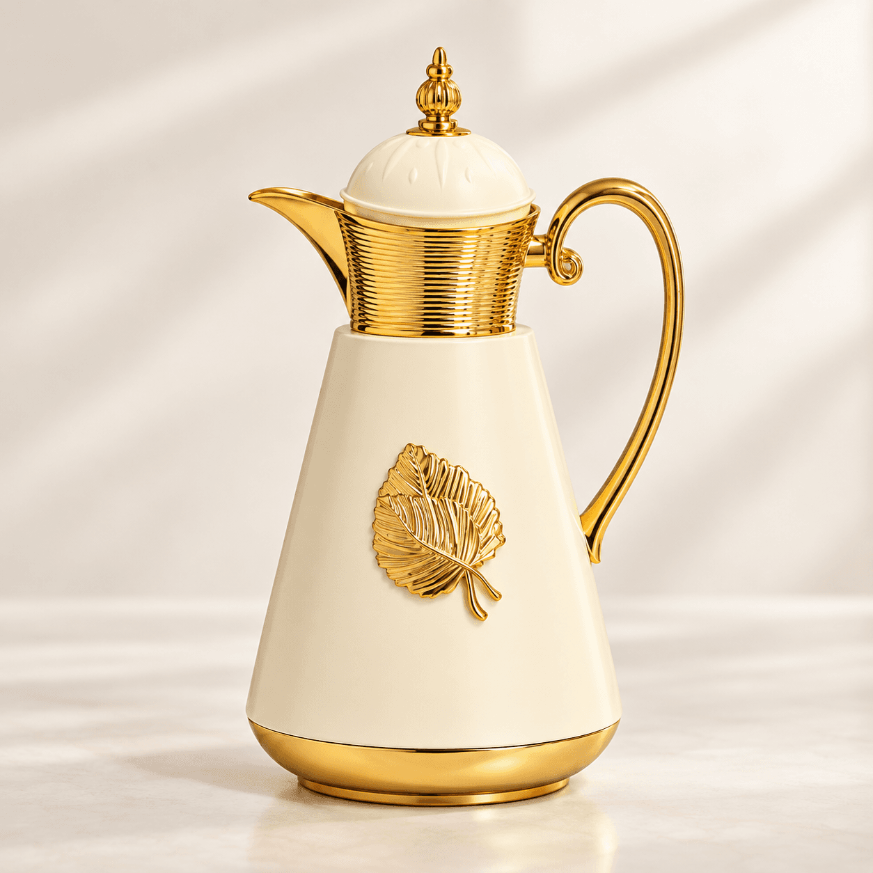 HL-1017 Ivory & Gold vacuum flask